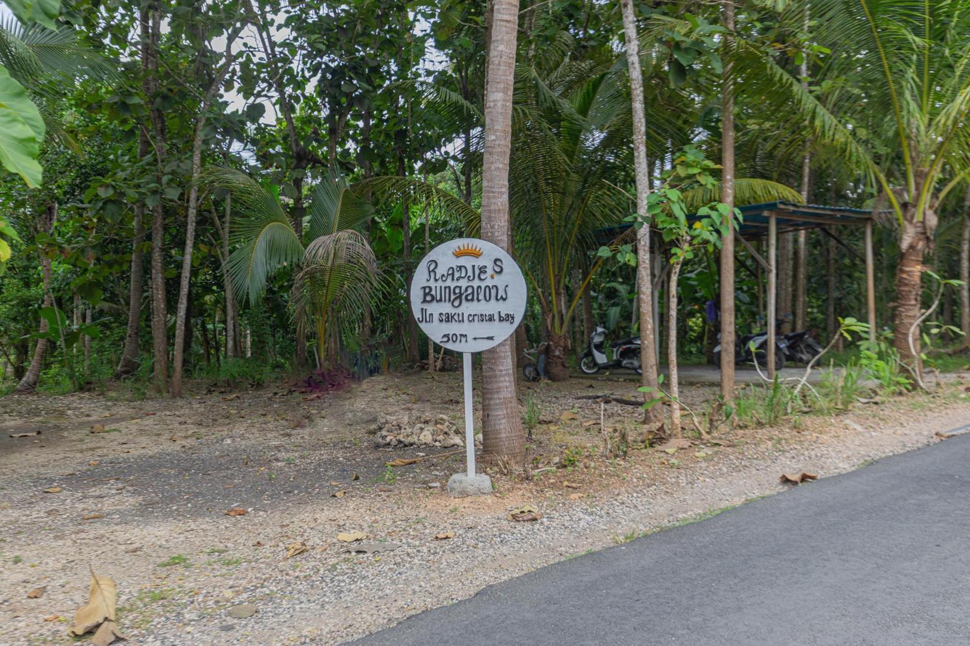 Radjes Bungalow Nusa Penida Sakti Exterior photo