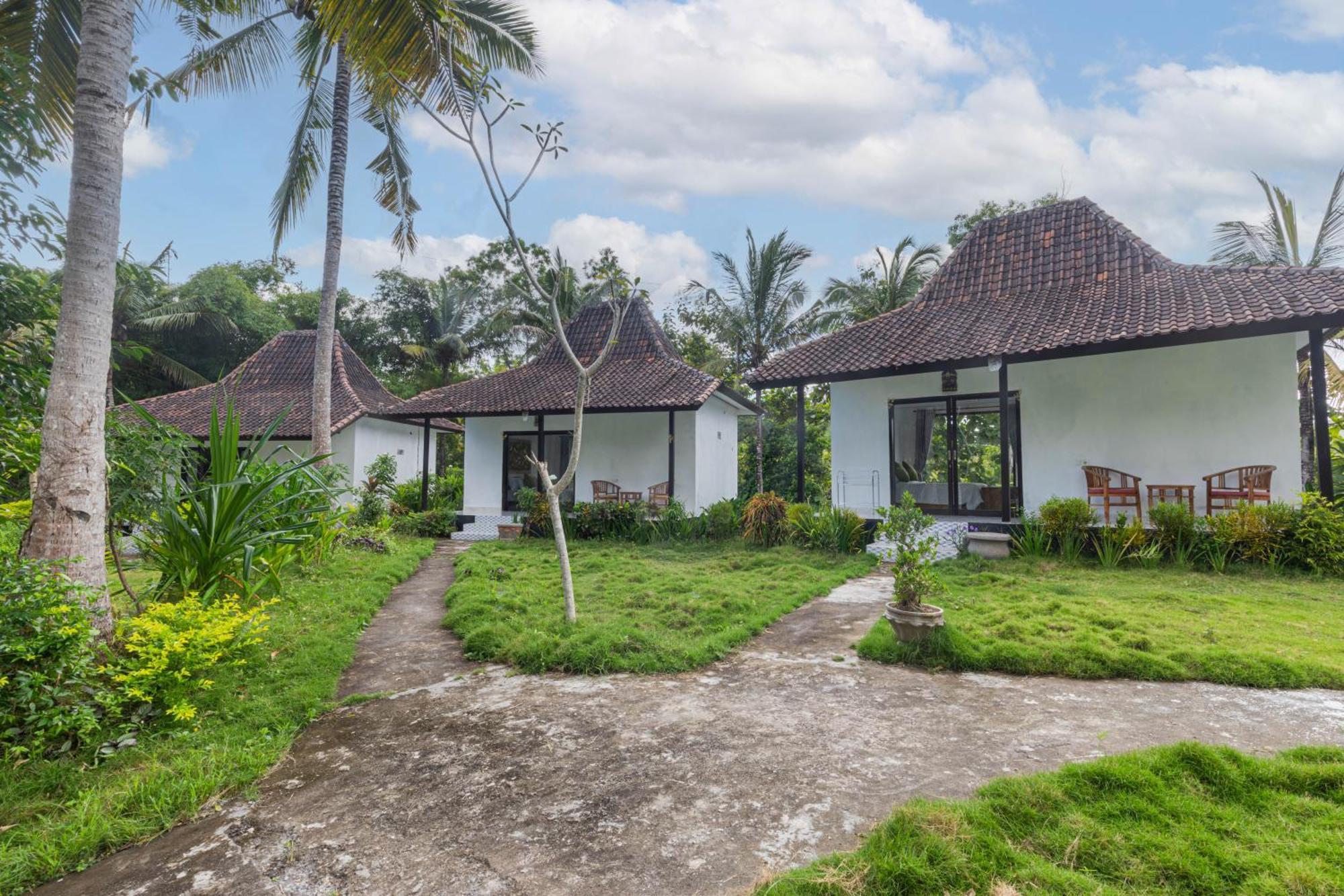 Radjes Bungalow Nusa Penida Sakti Exterior photo